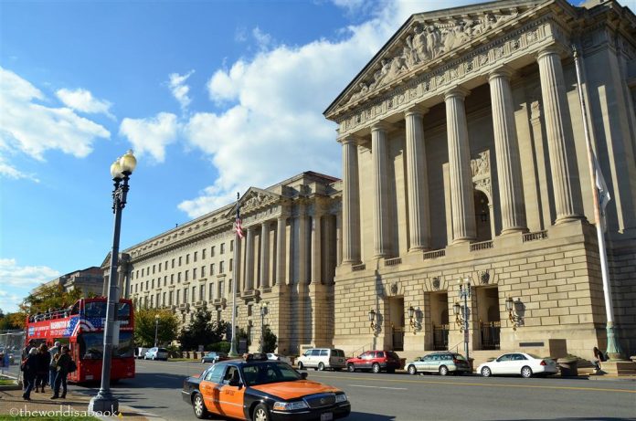 washington dc column building